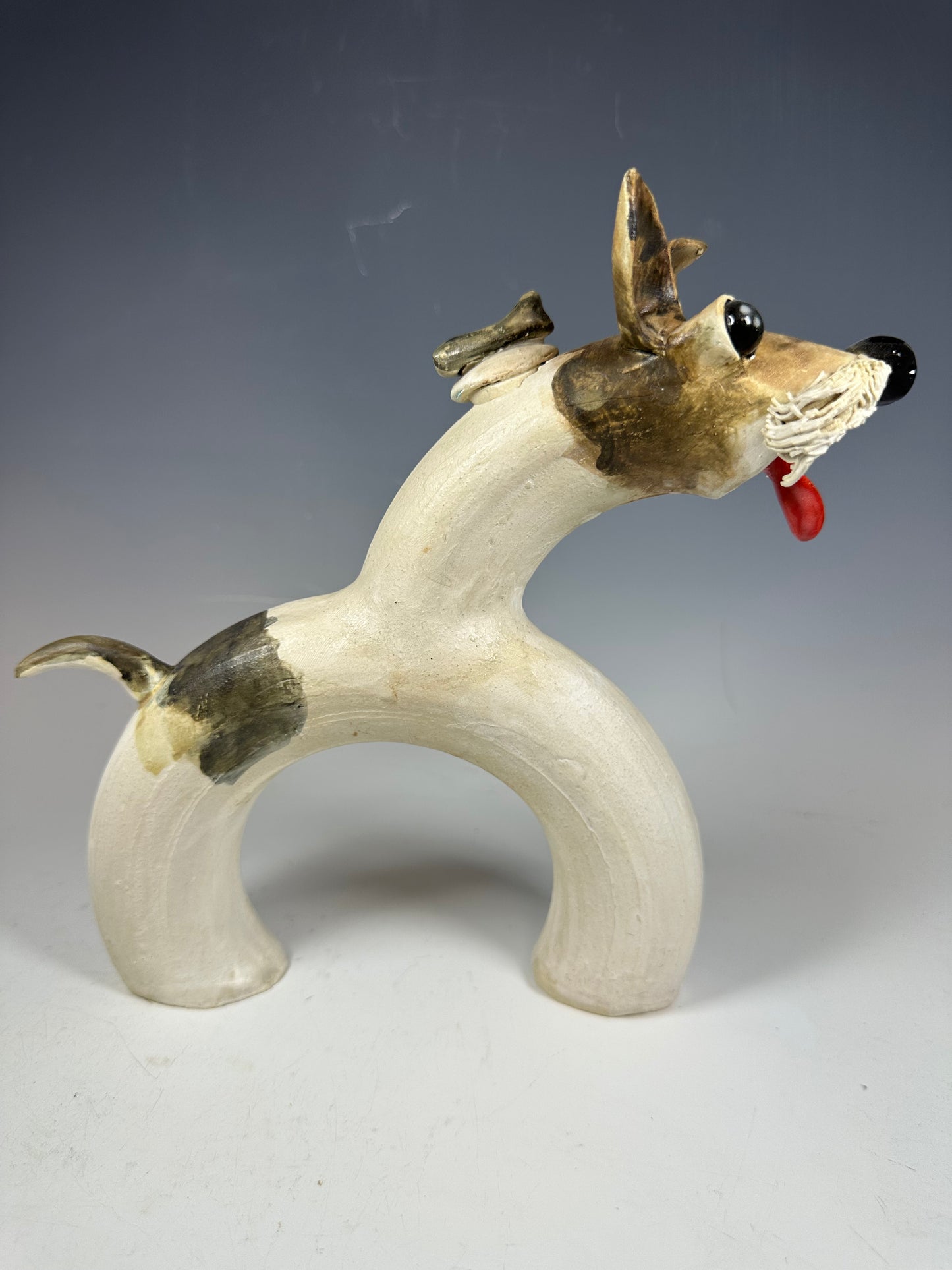 
                  
                    Fido
                  
                
