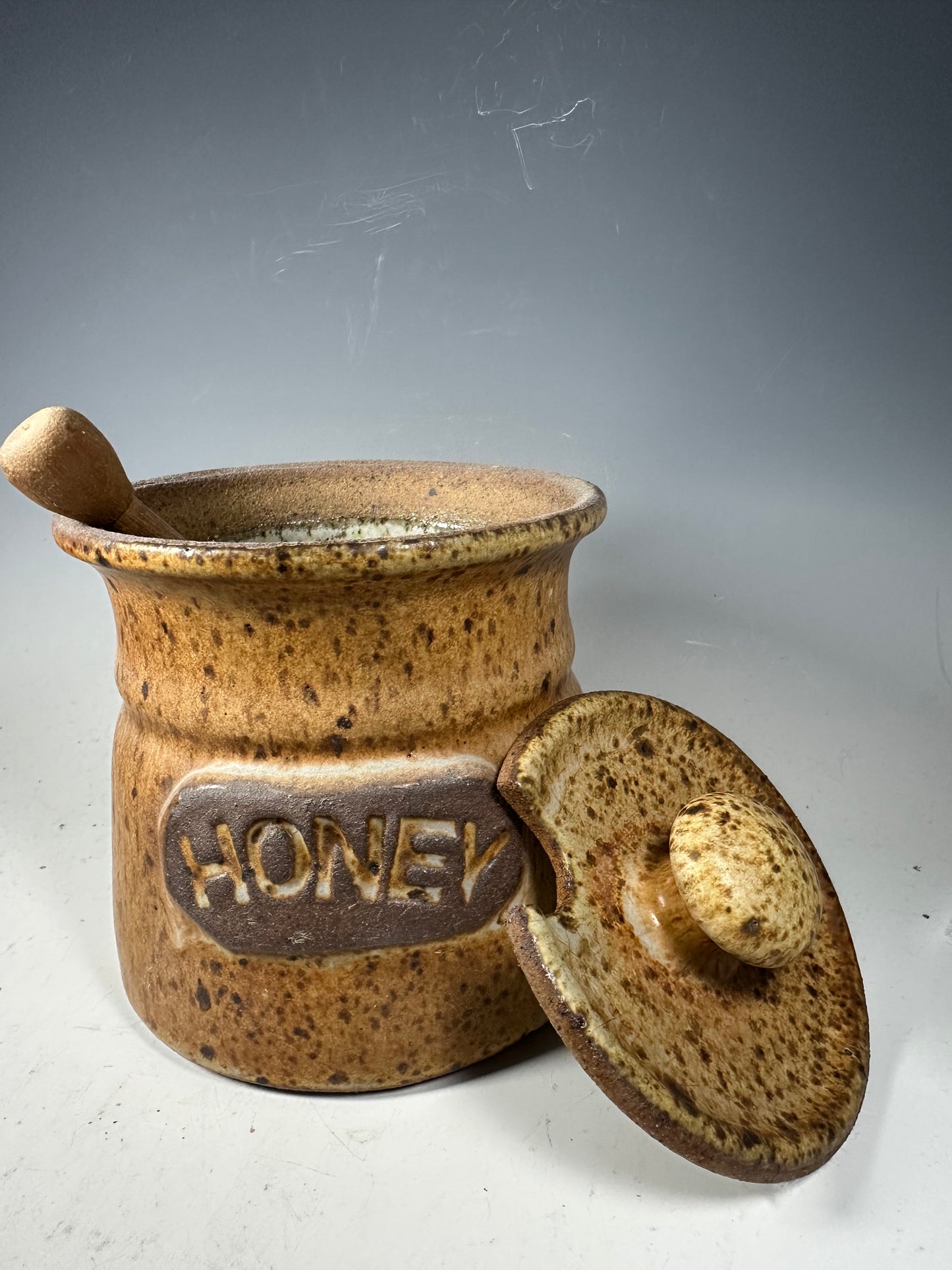 
                  
                    Honey
                  
                